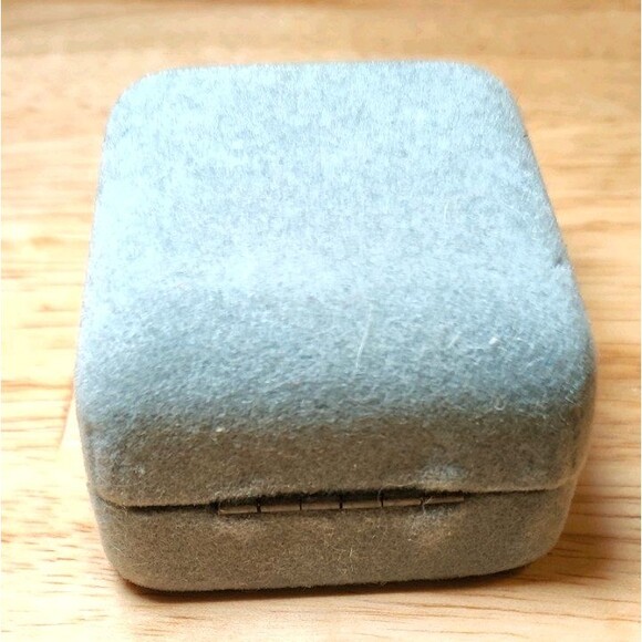 Vtg Sterling Round Opal Stud Earrings Minimalist Simple Gift NOT TESTED As IS - Picture 4 of 5